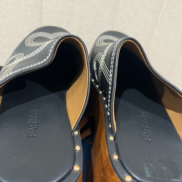 NEW FARM Rio Black Heart Clog Studded Platform Heels - Picture 7 of 12